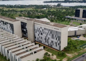 O STJ confirmou que hospitais não podem cobrar valores superiores aos preços dos medicamentos, reforçando a Resolução nº 2/2018 da CMED e protegendo pacientes de cobranças abusivas.