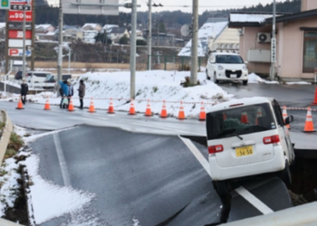 Sismo de 6,4 graus provoca feridos e danos leves no Japão