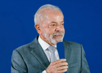 Presidente defende governança internacional e alerta para riscos à democracia.