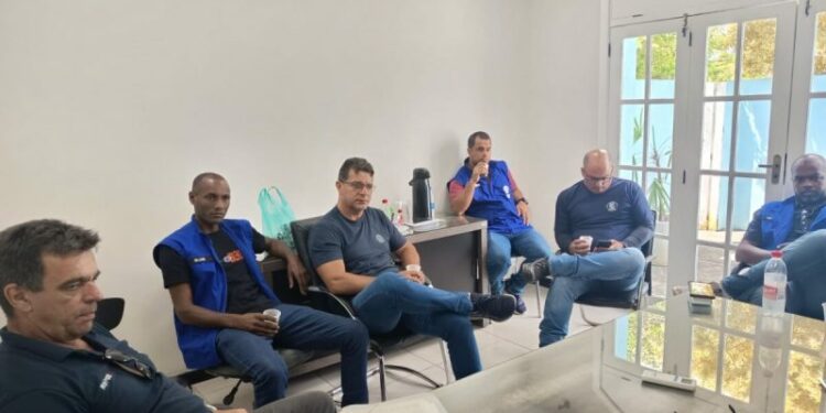 Búzios planeja ações integradas de segurança para o verão e o Carnaval, com reforço no patrulhamento, mobilidade urbana e prevenção em áreas de grande fluxo.