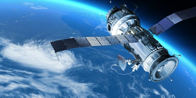 China leva ao Conselho de Segurança da ONU alerta sobre riscos da constelação Starlink, da SpaceX, citando quase colisões, lixo espacial e impactos na segurança global.
