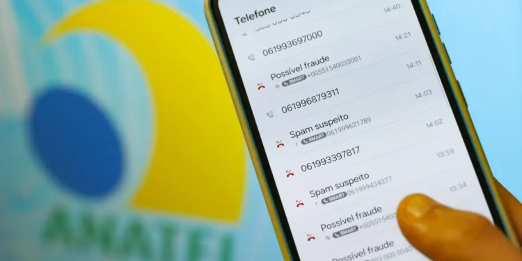 Novas regras da Anatel em 2025 tentam reduzir robocalls com selo de verificação e mudanças no Não Me Perturbe, enquanto consumidores criticam fim do 0303.