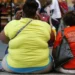 Obesidade não é falha moral, mas condição complexa e multifatorial.