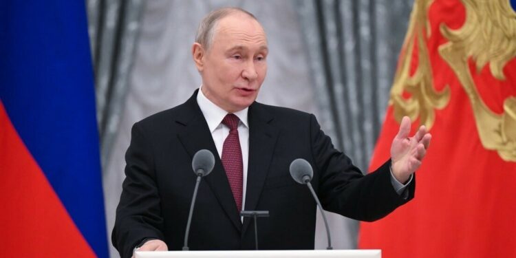 Rússia critica ataque no Irã e alerta para escalada internacional