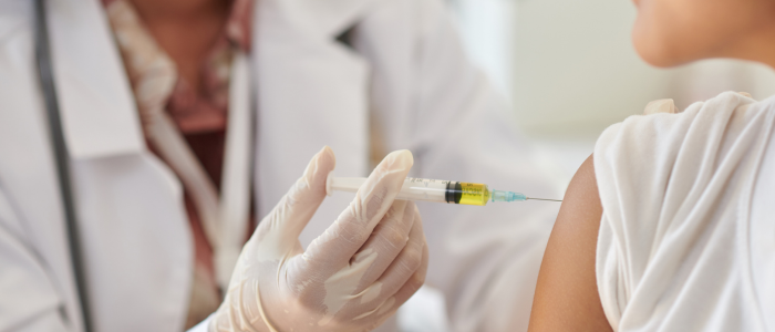 Rio de Janeiro inicia vacinação com nova vacina contra a dengue em todos os municípios
