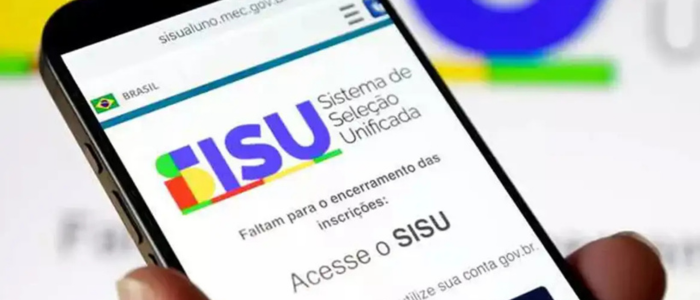 Prazo para inscrição na lista de espera do Sisu termina nesta segunda-feira às 23h59. Candidatos podem concorrer a vagas em universidades públicas utilizando notas do Enem.