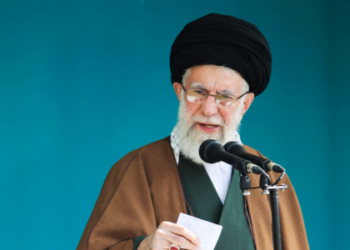 Khamenei diz que guerra iniciada pelos EUA será regional
