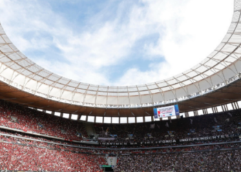 Timão vence Flamengo e conquista Supercopa Rei em noite de dificuldades do Rubro-Negro