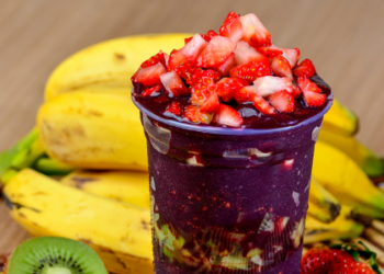 Consumo de açaí cresce no verão em Macaé, impulsionado pelo turismo, calor intenso e busca por refeições leves e nutritivas.