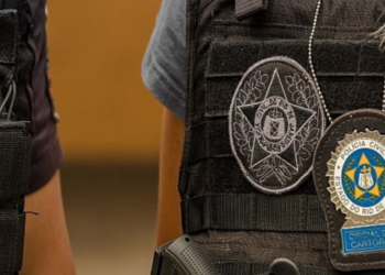 Operação da Polícia Civil do RJ investiga grupo virtual acusado de explorar crianças na internet