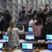 CPMI do INSS aprova quebra de sigilo de Fábio Luís Lula da Silva e amplia investigação sobre esquema nacional de descontos associativos não autorizados que afetou aposentados.