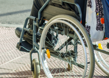 Nova esperança contra a tetraplegia: polilaminina avança para testes clínicos no Brasil