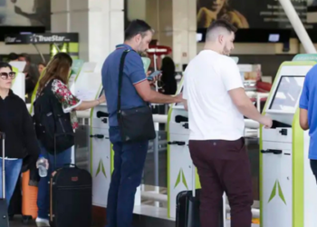 Mais de 120 mil voos devem movimentar aeroportos administrados pela Infraero no feriado.