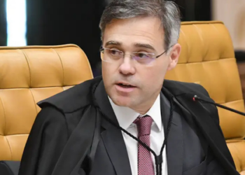 André Mendonça assume inquérito do Banco Master e se encontra com delegados da PF