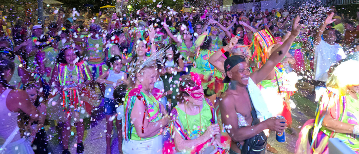 Blocos, shows e diversão infantil marcam o penúltimo dia do Carnaval em Macaé.