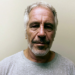 O caso Jeffrey Epstein volta ao centro do debate com imagens e documentos que revelam crimes, falhas da Justiça e conexões com figuras poderosas.