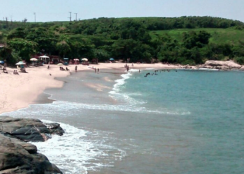 Justiça determina demolição de construção irregular na Praia da Joana, em Rio das Ostras