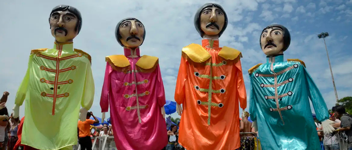 Blocos tomam conta do Rio nesta segunda de Carnaval com festa por toda a cidade
