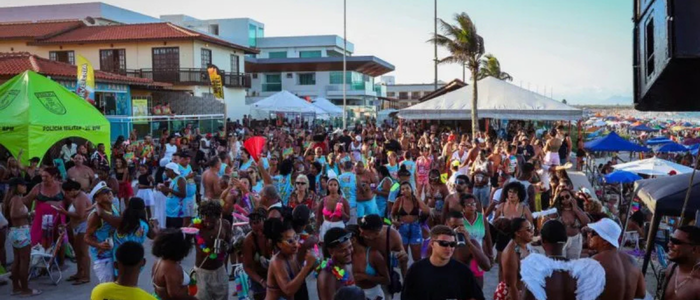 Carnaval descentralizado leva folia a seis bairros e movimenta Cabo Frio até terça (17)