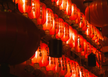 Ano Novo Chinês inicia novo ciclo espiritual e cultural com o Cavalo de Fogo