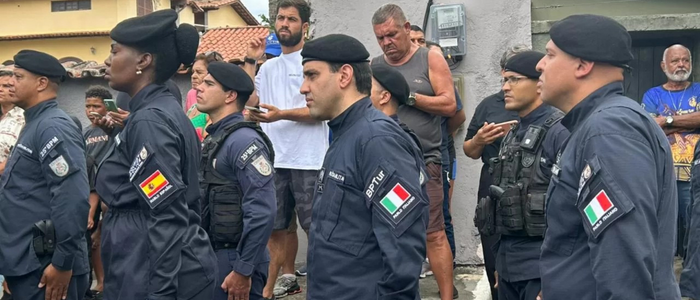 Cabo Frio inaugura base do Batalhão de Policiamento em Áreas Turísticas (BPTur) no Peró. Unidade reforça segurança, integra PM e Guarda Civil Municipal e atende turistas e população local.