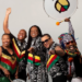 O Olodum atraiu grande público à Arena de Shows do Farol de São Tomé durante o Verão de Todos Nós 2026. A apresentação integrou a programação da Prefeitura de Campos e destacou a força da percussão afro-baiana.