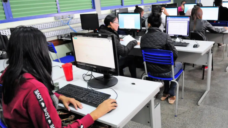 Multas viram conexão: 118 unidades de ensino superior terão internet de alta velocidade