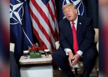 Donald Trump afirma que negociações sobre a Groenlândia avançaram, mas a Dinamarca descarta discutir soberania do território.