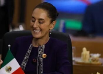 Mesmo sob ameaça de tarifas dos EUA, México reafirma apoio a Cuba e busca alternativas para envio de combustível.
