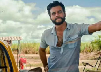 Resenha de Agente Secreto destaca atuação intensa de Wagner Moura em thriller nacional com suspense e crítica política.