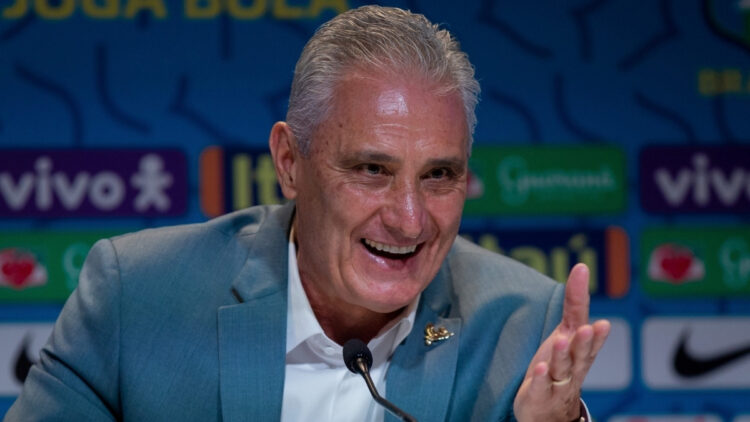 Tite é demitido do Cruzeiro após empate com o Vasco pela sexta rodada do Brasileirão. Clube ocupa a vice-lanterna.