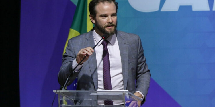 Conheça a trajetória de Dario Durigan, novo ministro da Fazenda do governo Lula.