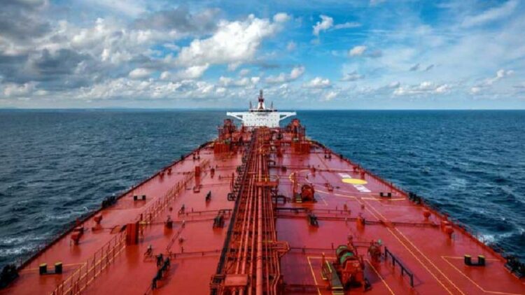 Crise energética global muda rotas do petróleo e favorece Índia.