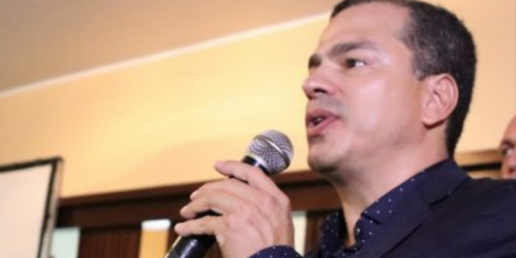 Frederico Paes pode virar prefeito de Campos e defende continuidade da gestão