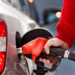 Preço da gasolina sobe nos EUA com impacto direto da crise no Oriente Médio e bloqueio do Estreito de Ormuz.