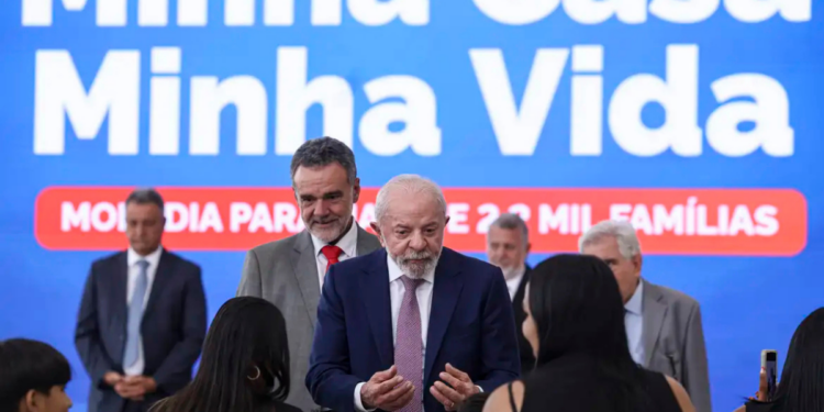 Nova etapa do Minha Casa, Minha Vida beneficia mais de 8,8 mil famílias no país