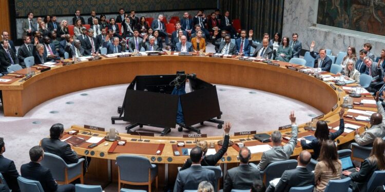 Conselho de Segurança da ONU exige que Irã interrompa ataques contra países do Golfo.