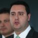 Ratinho Júnior decide permanecer no cargo e deixa disputa ao Planalto.