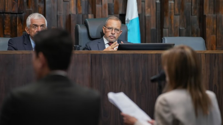 Rio mantém incentivo fiscal para saúde com isenção de ICMS até 2026, reduzindo custos e fortalecendo o setor.