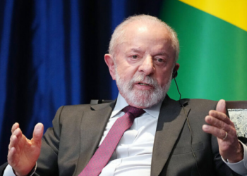 Lula se posiciona contra ataque em jantar com jornalistas nos Estados Unidos
