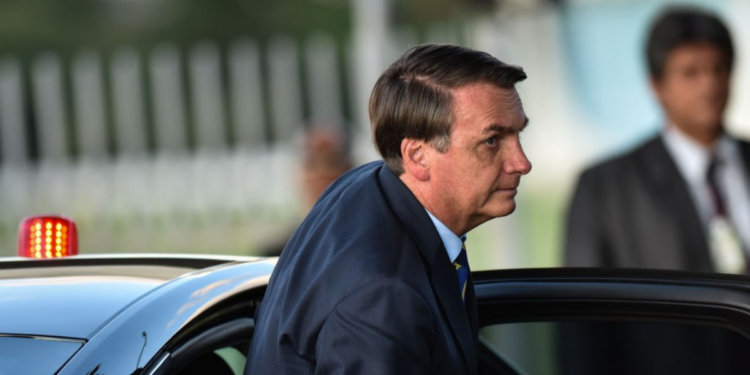 Decisão do STF veta drones próximos a Bolsonaro e autoriza medidas rigorosas da PMDF.