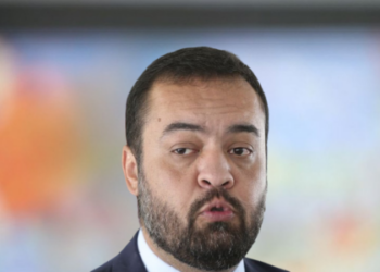Alerj aprova parecer do TCE sobre contas de 2024 do governo do Rio