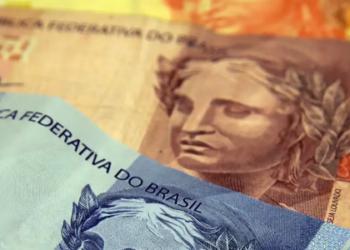 Brasileiros sacam mais de R$ 403 milhões em valores esquecidos nos bancos em janeiro.