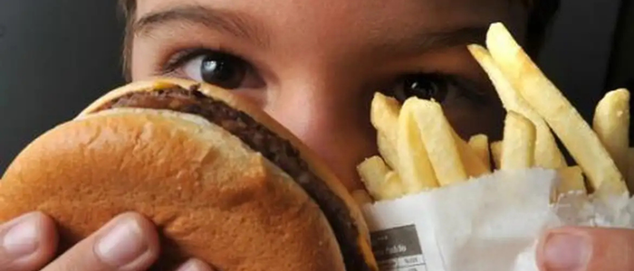 Uma em cada cinco crianças e adolescentes vive com sobrepeso ou obesidade no mundo.