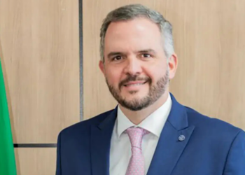 Alta do combustível pressiona setor aéreo e governo anuncia ações para reduzir impacto ao consumidor