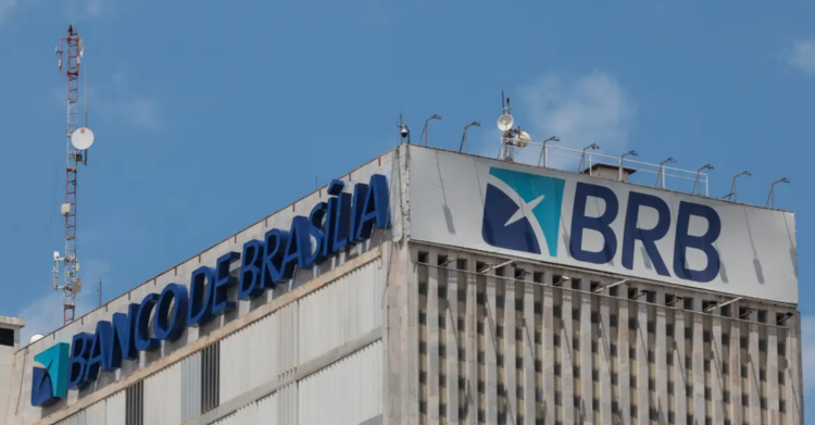 Deputados cobram explicações do BRB e aprovam convocação de dirigentes após falta em sessão