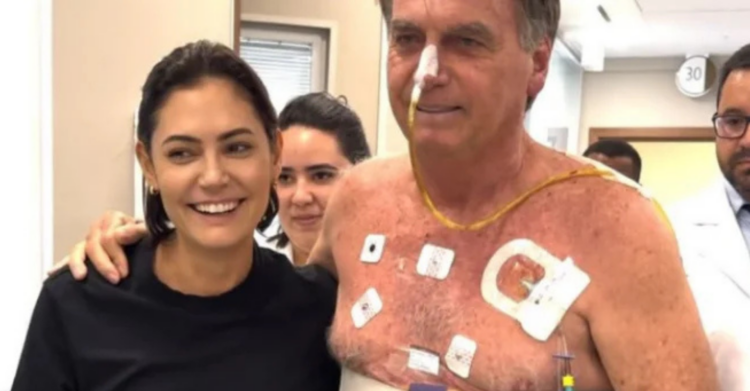 Ex-presidente apresenta melhora clínica e já realiza sessões de fisioterapia, segundo Michelle.