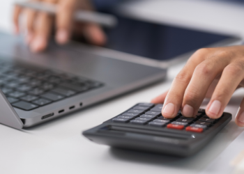 IRPF 2026: entenda qual modelo de declaração garante mais economia ao contribuinte