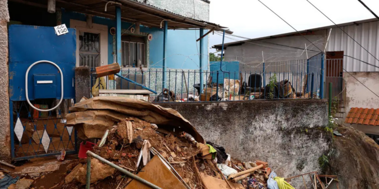 Auxílio Reconstrução: moradores de cidades mineiras avançam etapa para liberação do benefício
