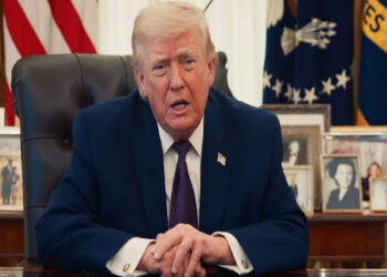 Trump mantém postura após ataque.